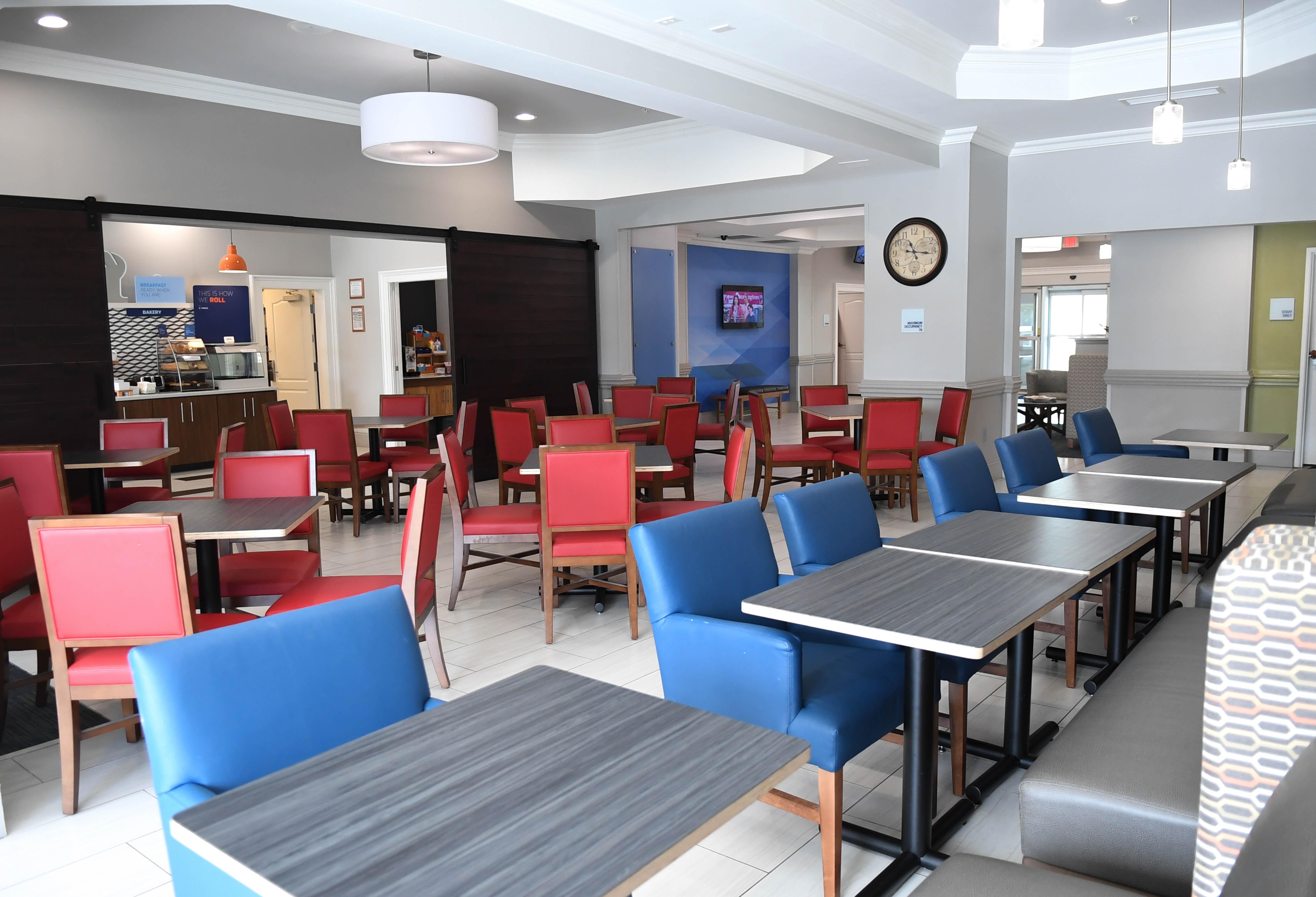 Holiday Inn Express & Suites - Valdosta By Ihg 외부 사진
